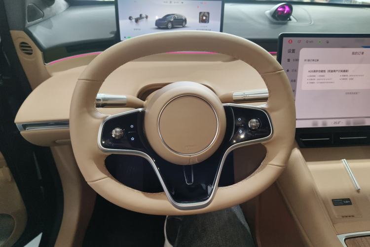 Used Hima Luxeed R7 2024 All-Electric 802 km Max