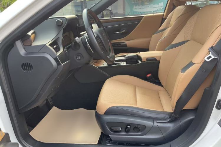 Used Lexus ES 2021 200 Luxury Edition