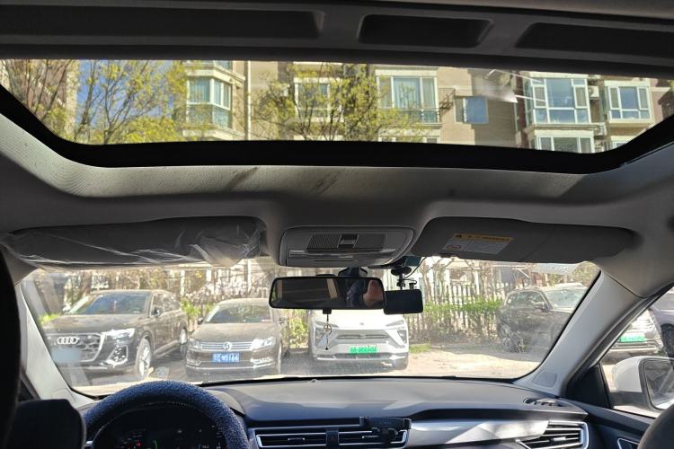 Used Roewe Ei5 2019 Smart Connect Flagship Edition
