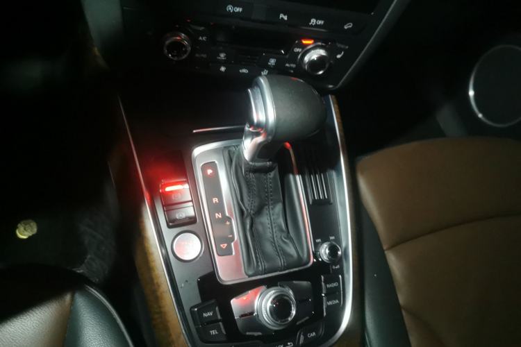 Used Audi Q5 2016 40 TFSI Comfort Model
