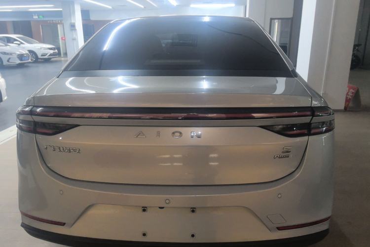 Used AION S Plus 2022 80 Tech Edition Exterior 4