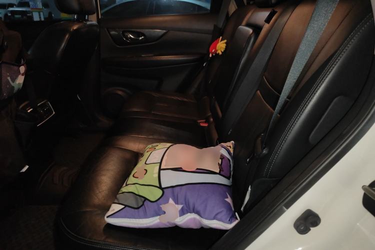 Used Nissan X-Trail 2014 2.5L CVT Luxury Edition 4WD
