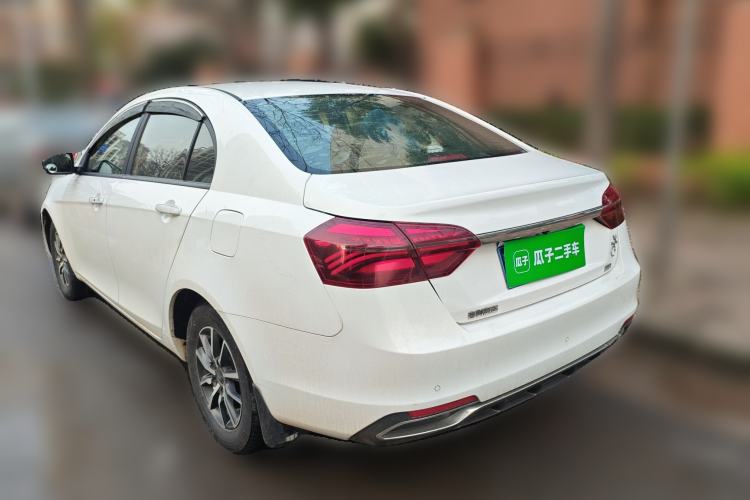 Used Geely Auto Emgrand 2019 Leading Edition 1.5L CVT Luxury Model China VI Standard
