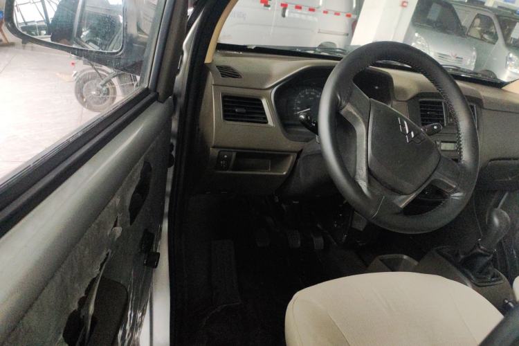 Used Wuling Rongguang 2020 1.2L S Base Model China VI