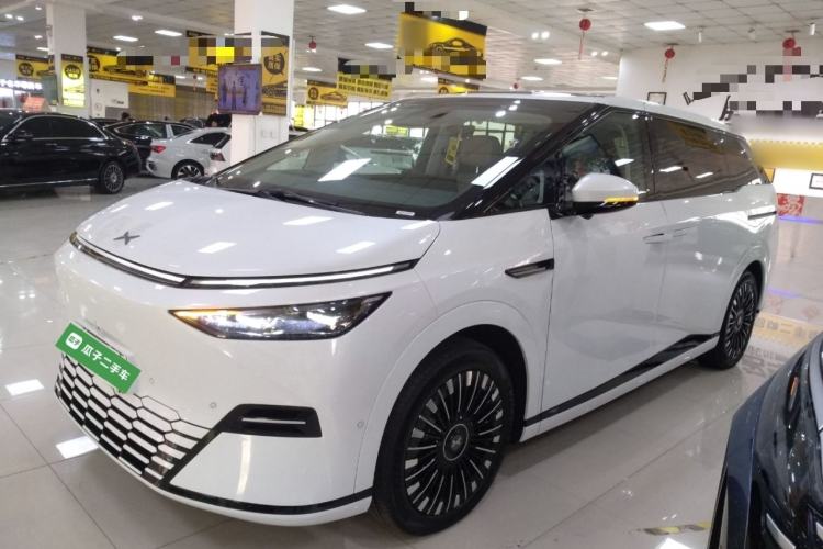 Used XPeng X9 2025 740 Ultra-Long Range Max
