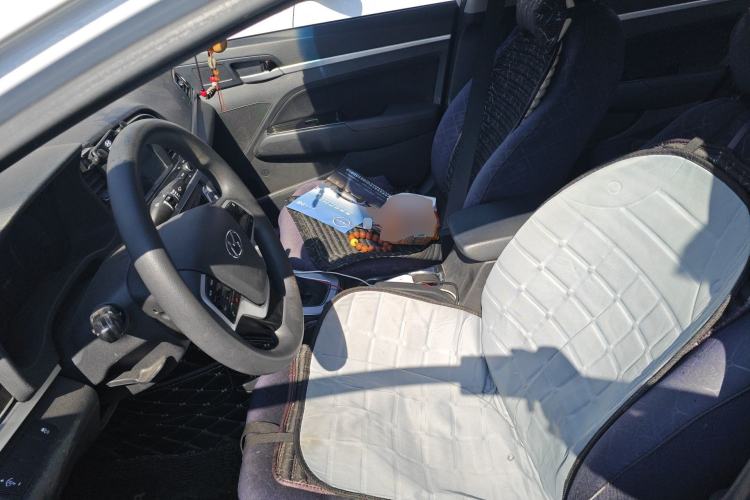 Used Hyundai Elantra (6th Generation / Lingdong) 2016 1.6L Automatic ZhiXuan – Elite Version