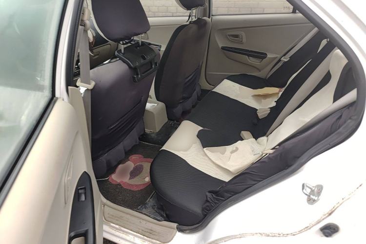 Used Soueast V3 Lingyue 2015 1.5L Manual Happiness Edition Left Rear Seat