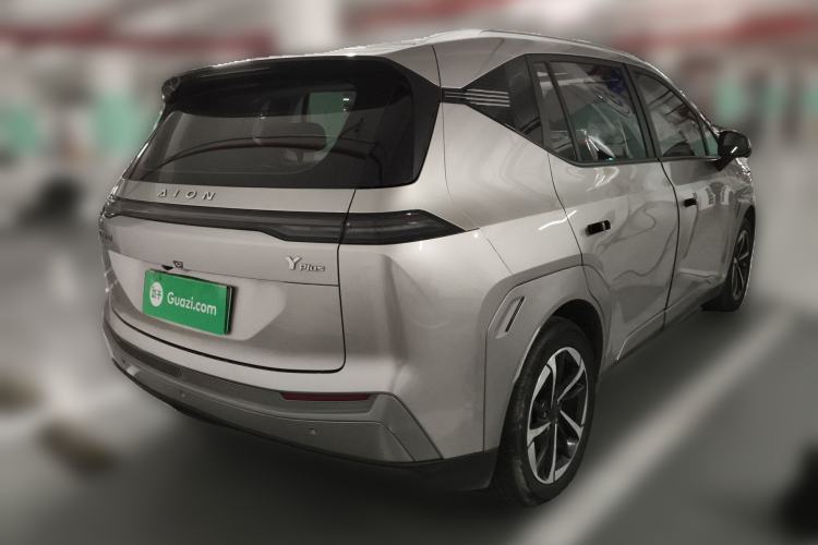 Used AION Y 2023 Younger Star Edition Exterior 5