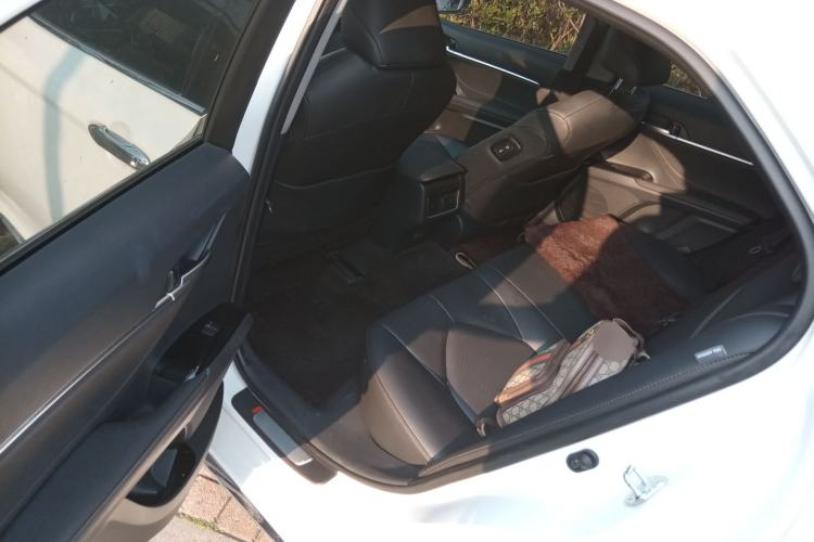 Used Toyota Camry 2023 2.0G Luxury Edition Left Rear Seat