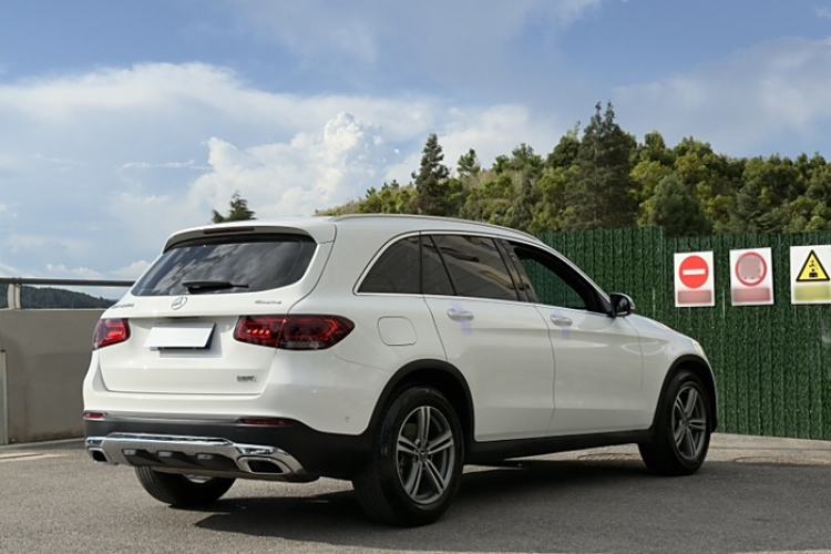Used Mercedes-Benz GLC 2020 Facelifted GLC 260 L 4MATIC Dynamic Edition
