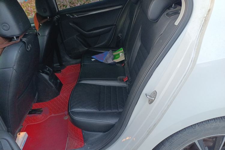 Used Skoda Octavia 2017 1.6L Automatic Smart Drive Edition
