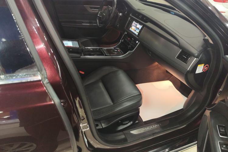 Used Jaguar XFL 2018 XFL 2.0T 200PS Elite Edition