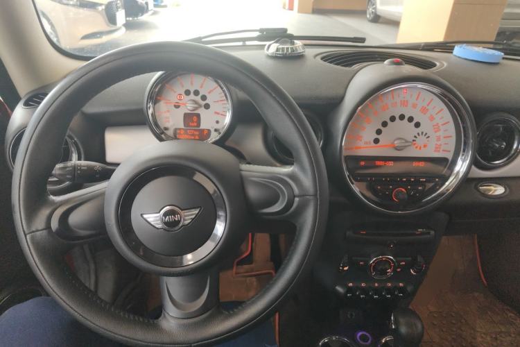 Used MINI MINI 2013 1.6L ONE Limited Edition First Version
