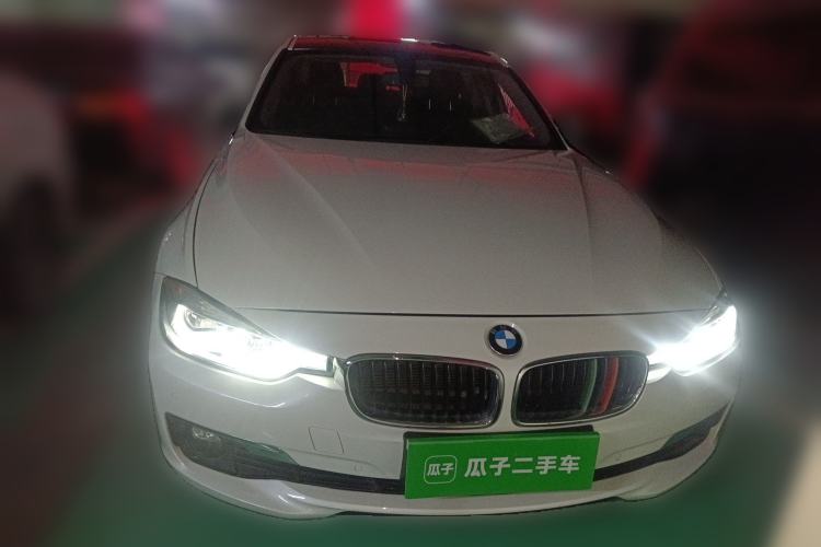 Used BMW 3 Series 2016 316Li Fashion Model
