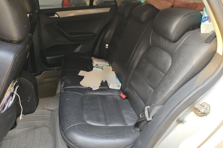 Used Volkswagen Bora 2013 1.6L Automatic Fashion Model Left Rear Seat