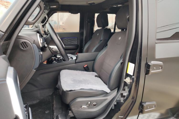 Used BAIC Off-Road BJ40 2023 2.0D Automatic Four-Wheel Drive Blade Hero Edition Adventurer Type