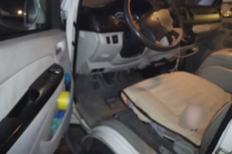 Used Jinbei Hiace 2016 2.0L Luxury Version V19 Driver Seat