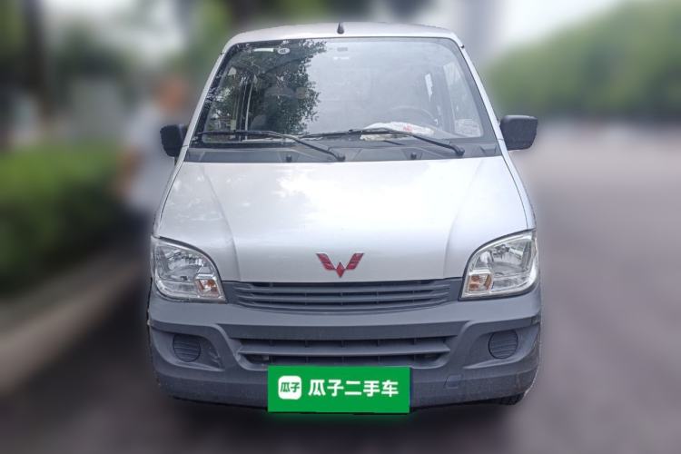 Used Wuling Zhiguang Small Truck 2023 1.5L Double-Cab LAR Front