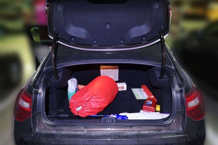 Used Citroen C5 2013 2.0L Manual Comfort Version Trunk