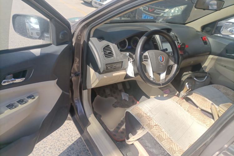 Used Geely Auto Diamond 2013 1.5L Manual Luxury Model