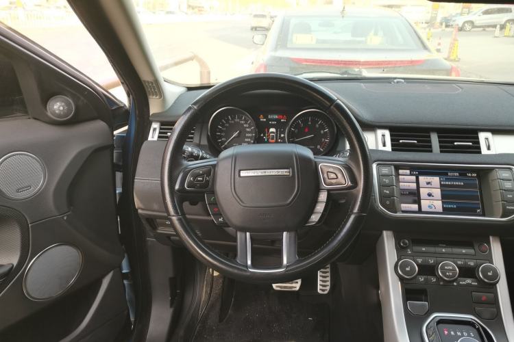 Used Land Rover Range Evoque 2013 2.0T 5-Door Ignite Edition Steering Wheel
