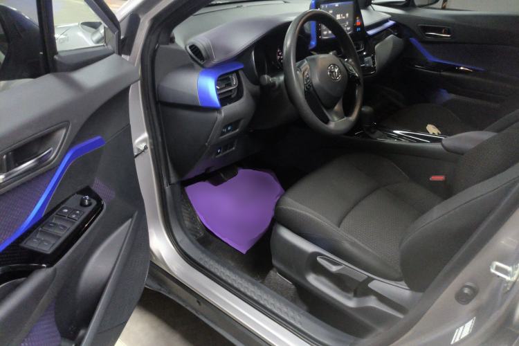 Used Toyota IZOA 2021 2.0L Yichi SPORT
