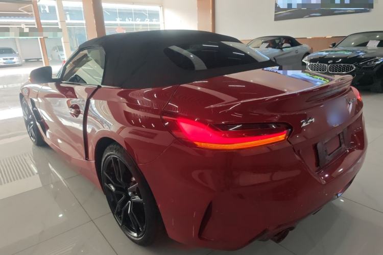 Used BMW Z4 2023 sDrive 25i M Sport Night Edition package
