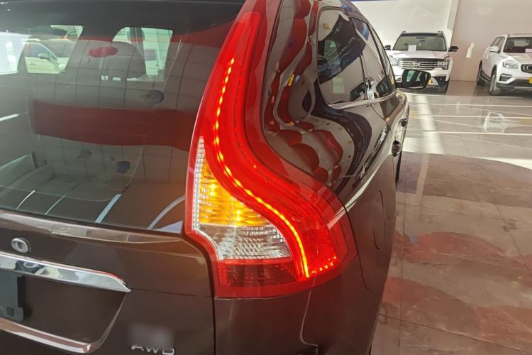 Used Volvo XC60 2017 T5 AWD Smart Upgrade Edition