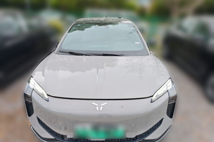 Used Hongqi EH7 2024 690 Pro Front