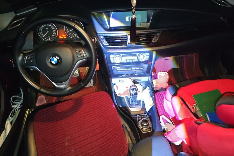 Used BMW X1 2013 xDrive20i X Design Package Center Console