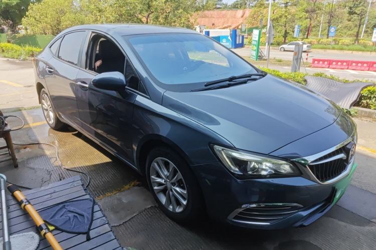 Used Buick Verano 2018 Sedan 20T Dual-Clutch Leading Model