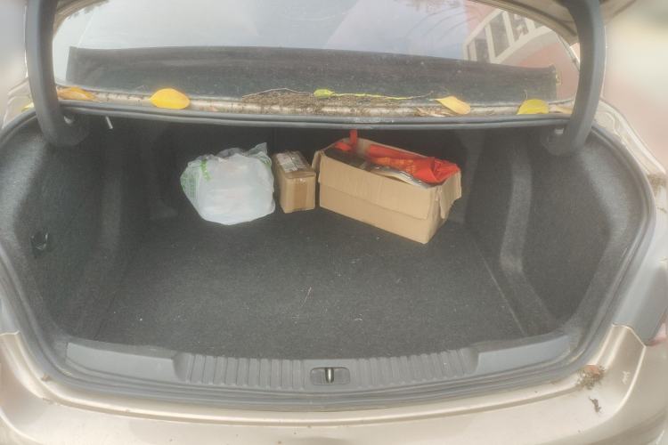 Used Buick Verano 2018 Sedan 15S Automatic Leading Model Trunk