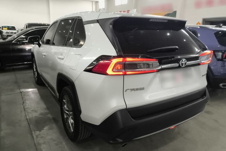 Used Toyota Wildlander 2024 2.0L CVT Two-Wheel Drive Leading Edition