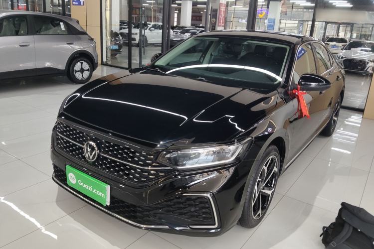 Used Volkswagen Passat 2023 Revised 330TSI Starry Elite Edition