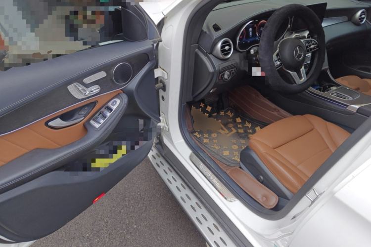 Used Mercedes-Benz GLC Coupe 2020 GLC 300 4MATIC Coupe SUV Driver Seat