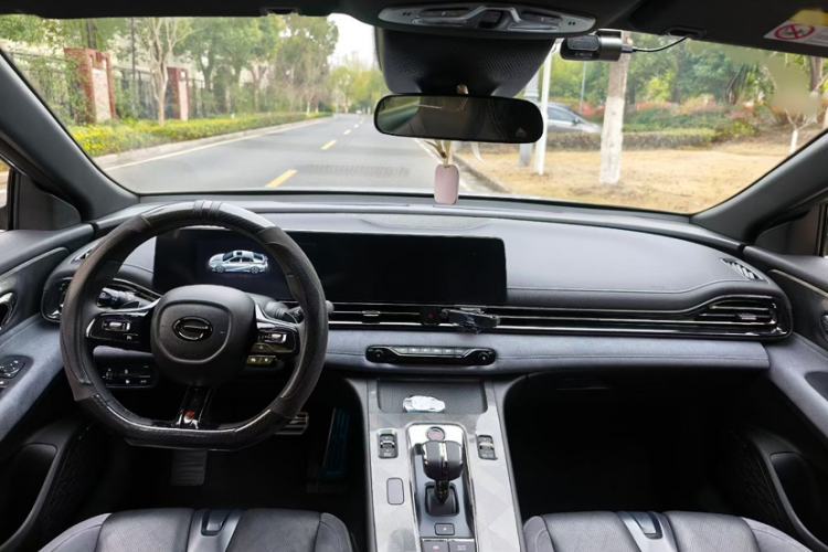 Used GAC Trumpchi EMPOW 2024 400T Automatic Yingbao R PRO Edition