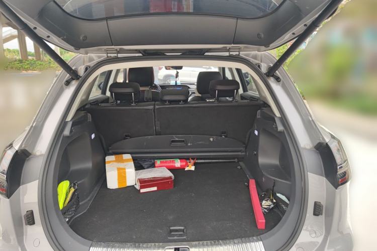 Used Hongqi HS5 2023 2.0T Qixiang Pro Edition Trunk