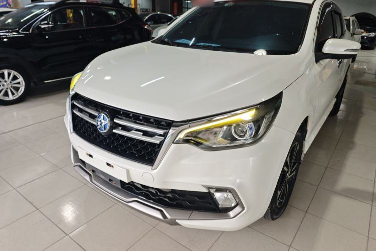 Used Venucia T70 2018 2.0L CVT Smart Enjoyment Version