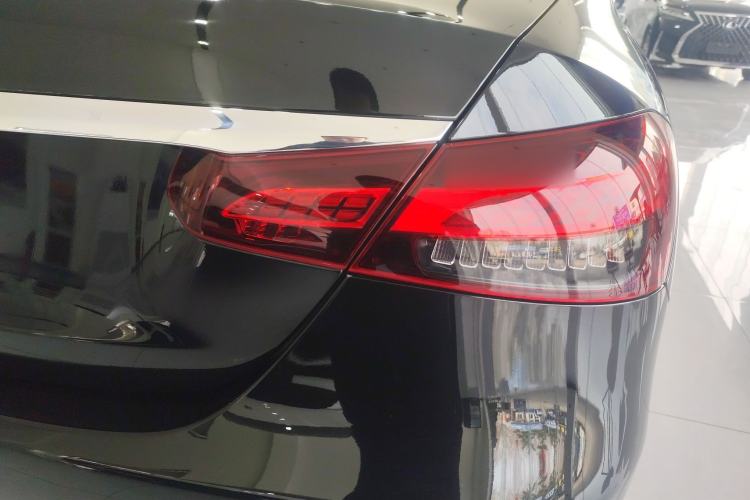 Used Mercedes-Benz E-Class 2021 Restyled E 300 L Luxury Edition
