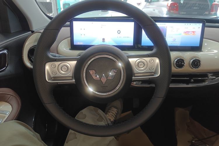 Used Wuling Bingo 2023 410 km Lingxi Deluxe Edition
