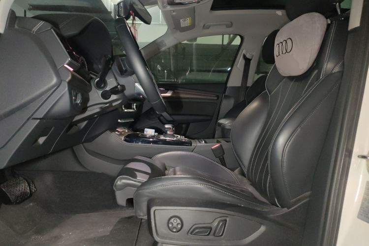 Used Audi Q5L 2022 Updated 45T Prestige Dynamic Edition Left Front Seat