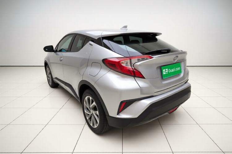 Used Toyota IZOA 2020 2.0L Enjoy Edition Exterior 2