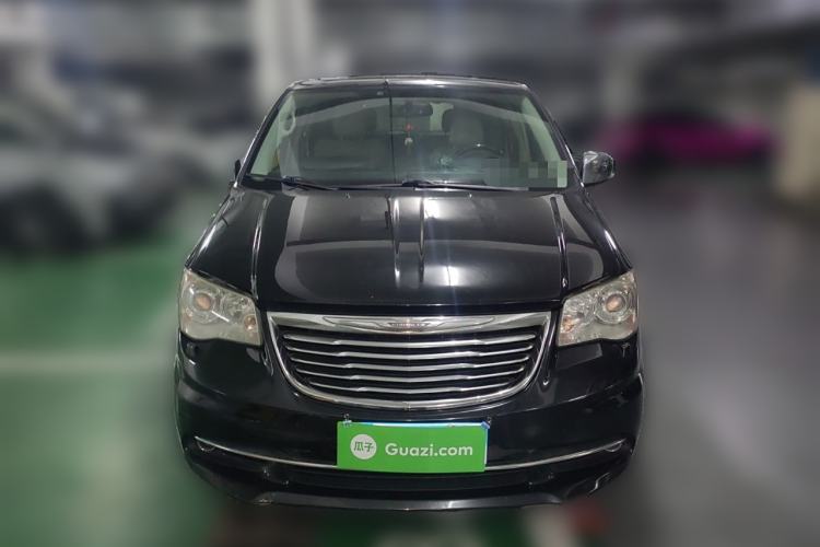 Used Chrysler Grand Voyager 2013 3.6L Luxury Edition
