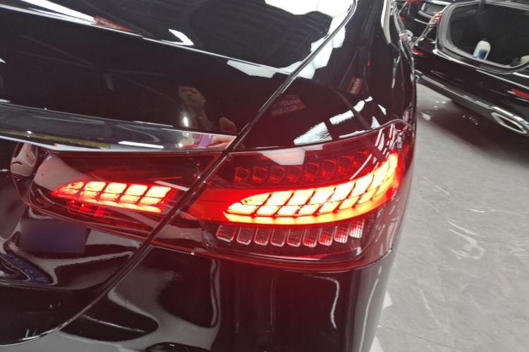 Used Mercedes-Benz E-Class 2022 Revised Version E 300 L Luxury Edition