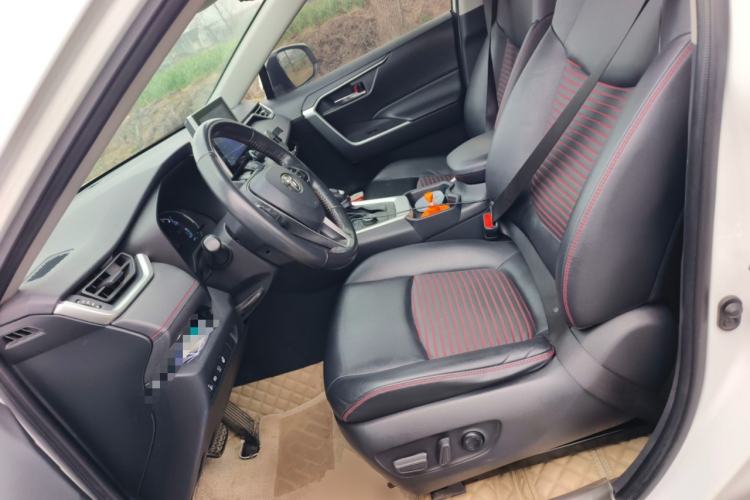 Used Toyota RAV4 Rongfang Plug-in Hybrid 2021 2.5L Two-Wheel Drive Elite Pro