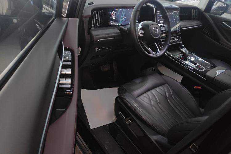 Used GAC Trumpchi M8 2024 Master Series 400T Prestige Edition Driver Seat