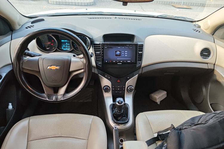 Used Chevrolet Cruze 2015 1.5L Classic SL MT
