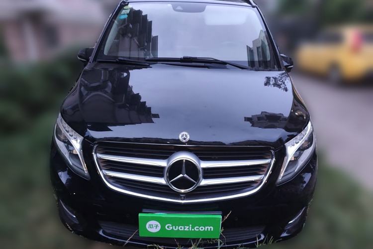 Used Mercedes-Benz V-Class 2017 V 260 Prestige Edition Front