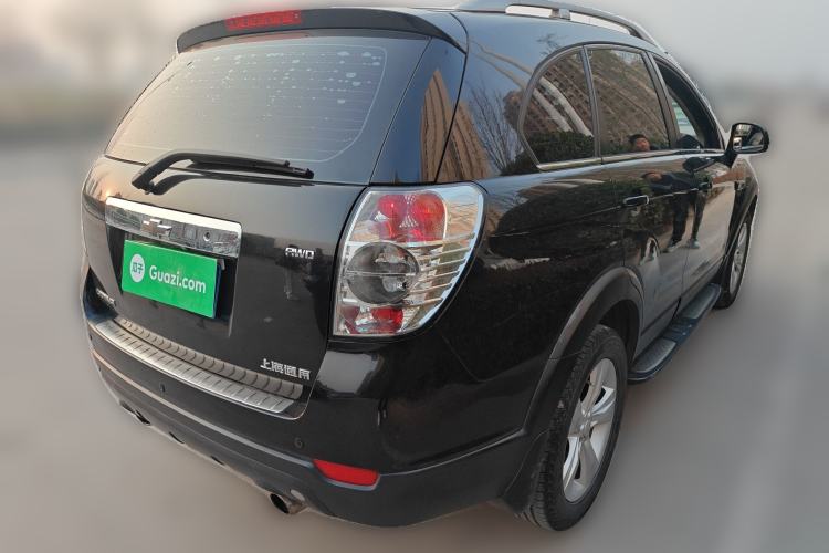 Used Chevrolet Captiva 2012 2.4L 4x4 Flagship Edition 7 Seats