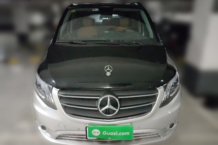 Used Mercedes-Benz Vito 2021 2.0T Elite Version 7 Seats Front